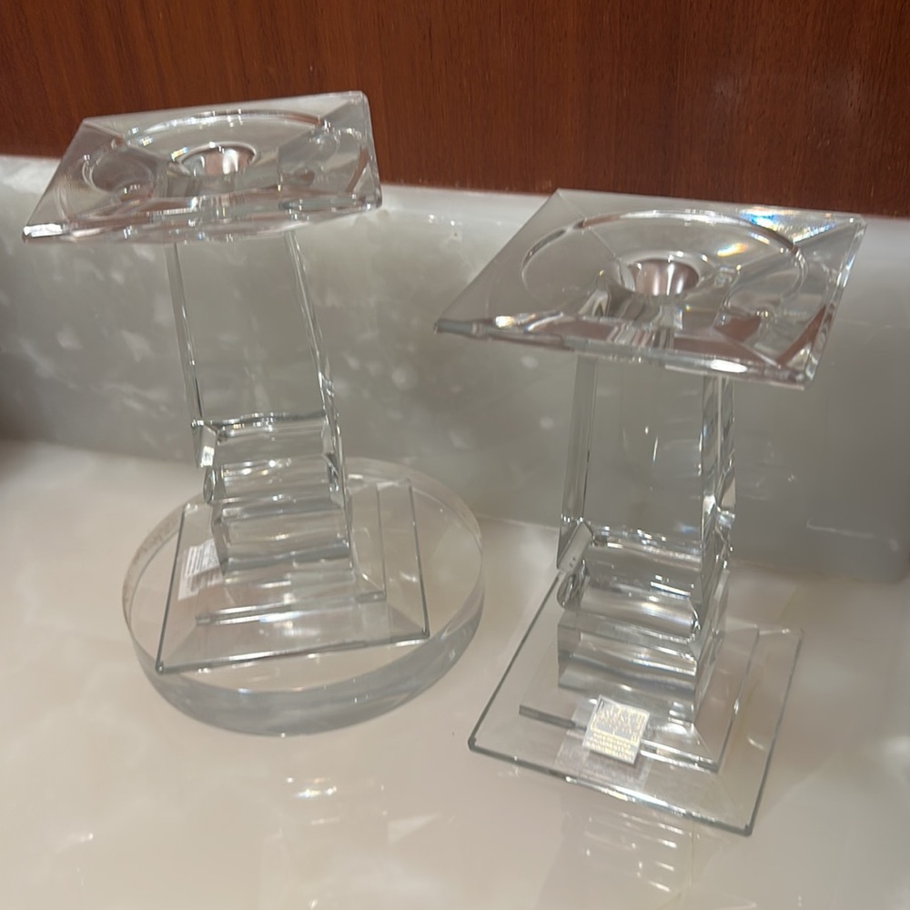 Candlestick fith Avenue crystal L T D